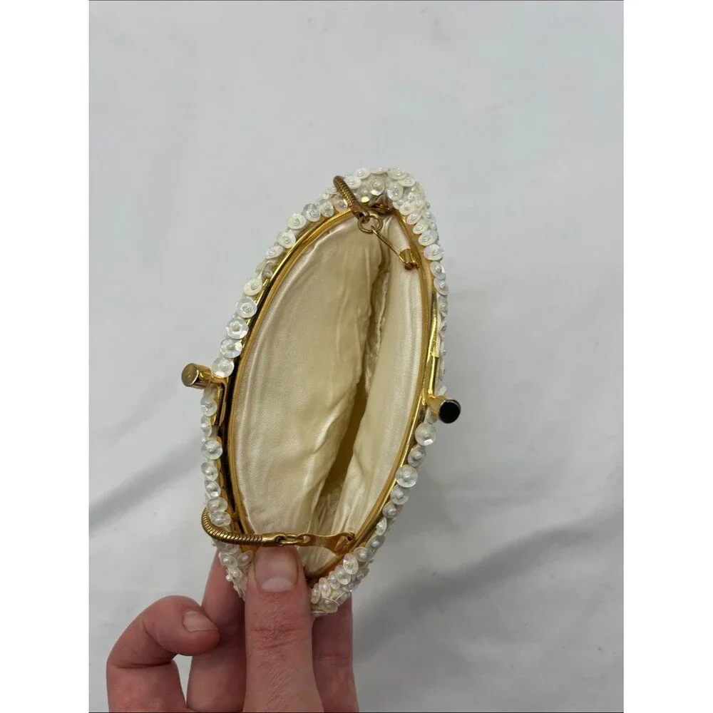 Vintage 1960s Beaded Sequin White Iridescent Clutch